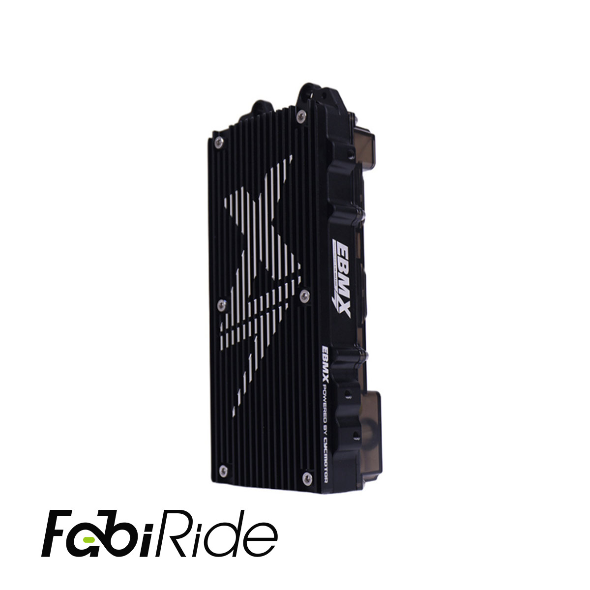 Juodas elektrinis krosinis motociklas su geltonais akcentais žalios dirbtinės žolės sienos fone.