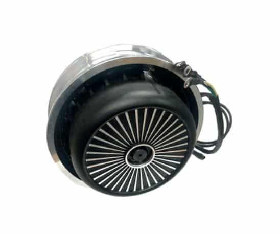 Modifizierter Inokim OX OXO Nabenmotor mit dickeren Phasenkabeln